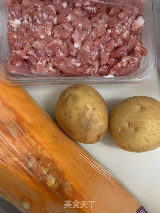 南瓜土豆肉末蓋飯的做法步骤：1