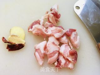 大肉炒酸菜的做法步骤：3
