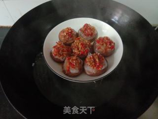 蒜蓉粉丝蒸香菇的做法步骤：14