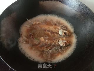 酱烧鲫鱼的做法步骤：9
