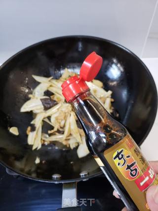 老陕席面菜～莲菜炒肉的做法步骤：5