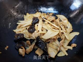 老陕席面菜～莲菜炒肉的做法步骤：6