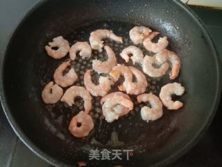 菠菜鸡蛋炒虾仁的做法步骤：10