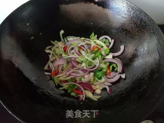 葱爆素鸡的做法步骤：5