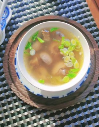 口蘑鸡汤的做法步骤：12