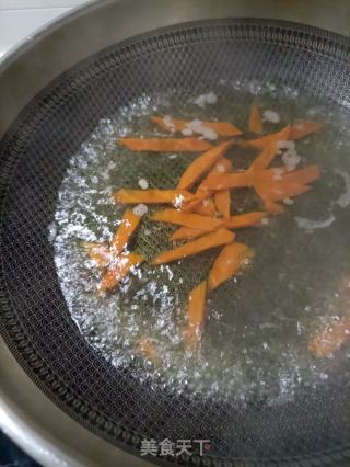 乌鸡蛋拌油菜芯的做法步骤：6