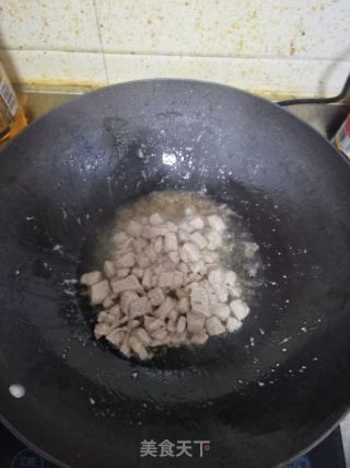 蒜苔炒肉的做法步骤：3