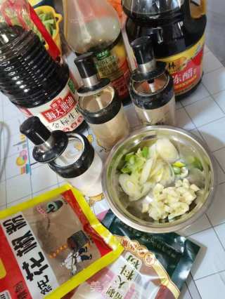 五花肉豆角土豆焖面的做法步骤：2