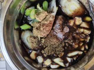 五花肉豆角土豆焖面的做法步骤：3
