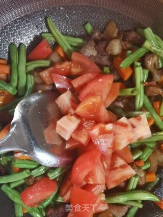 五花肉豆角土豆焖面的做法步骤：11
