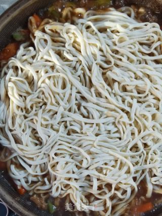 五花肉豆角土豆焖面的做法步骤：18