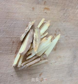 挂面鲫鱼汤的做法步骤：3