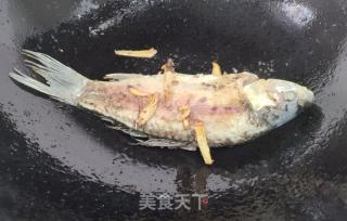 挂面鲫鱼汤的做法步骤：7
