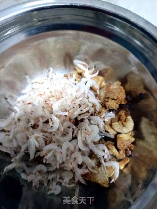 油渣虾皮拌白菜的做法步骤：5