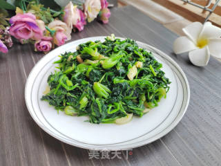 蒜香菠菜的做法步骤：6