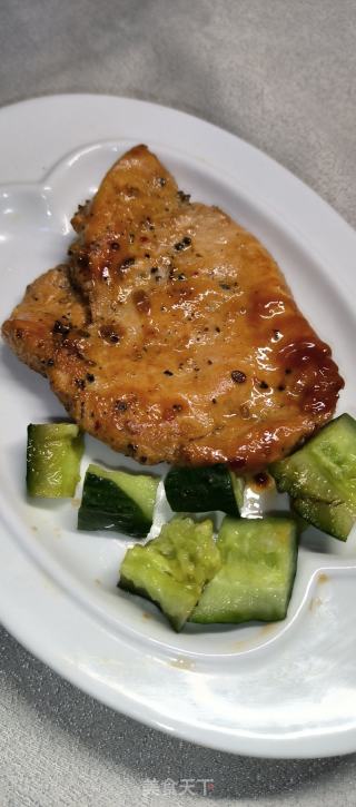 香煎鸡胸肉的做法
