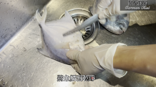 豆豉醬蒸鷹鯧魚的做法步骤：1