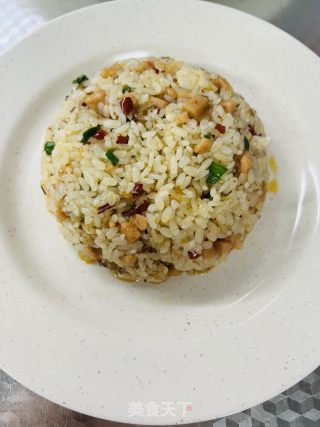 午餐肉辣椒炒饭