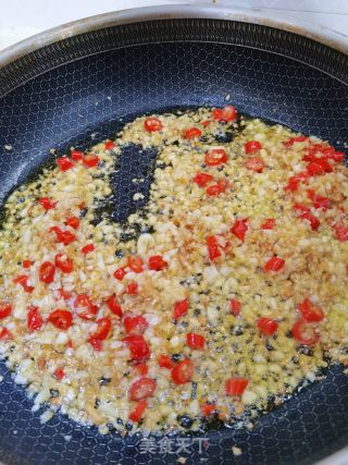 万能烧烤酱的做法步骤：1