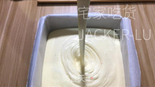 桂花蜜古早蛋糕，烤的时候满屋桂花香气和奶香味，超级诱人。的做法步骤：18