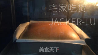 桂花蜜古早蛋糕，烤的时候满屋桂花香气和奶香味，超级诱人。的做法步骤：21