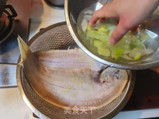 酱炖踏板鱼的做法步骤：7