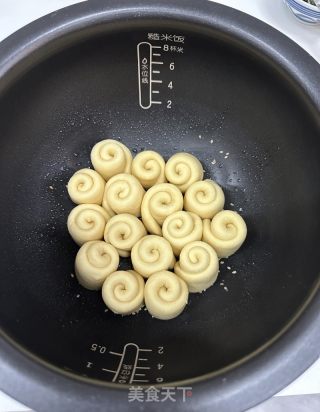 电饭煲小面包的做法步骤：15