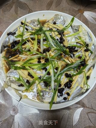 清蒸小白鲳鱼的做法步骤：5