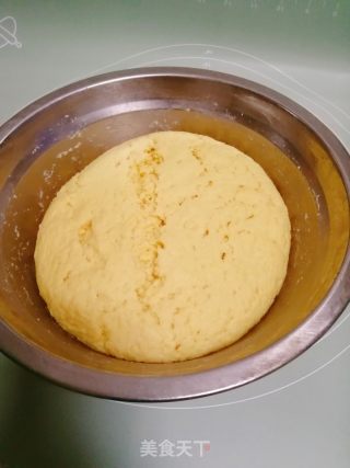 玉米面发面饼的做法步骤：4