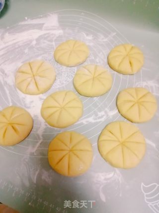 玉米面发面饼的做法步骤：8
