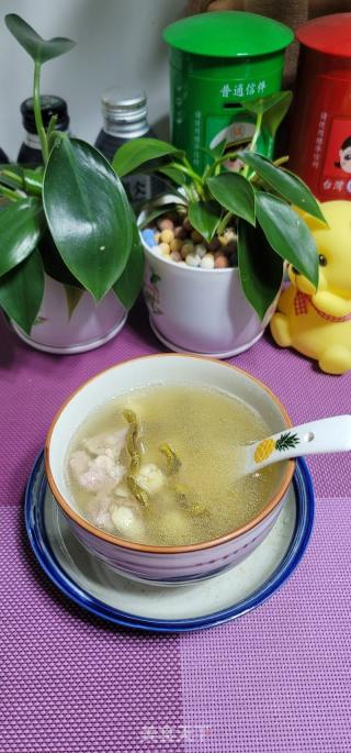 石斛莲子瘦肉汤的做法步骤：8