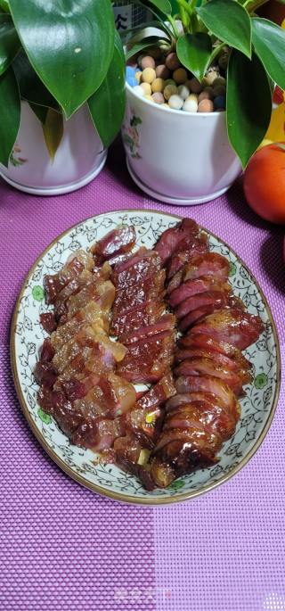 广味腊肉拼麻香腊肠的做法