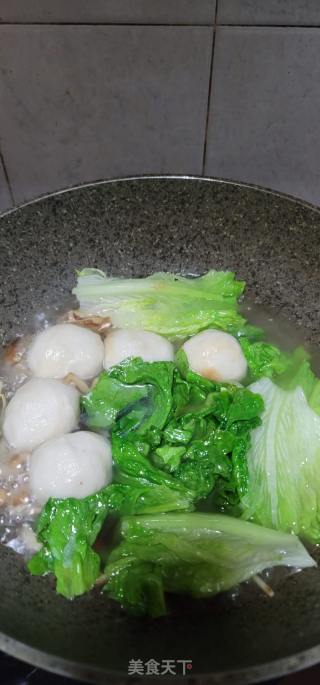 鳗鱼丸香菇生菜汤的做法步骤：10