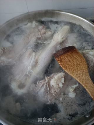 清炖羊腿的做法步骤：5