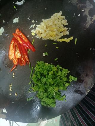 麻辣鱼块的做法步骤：5