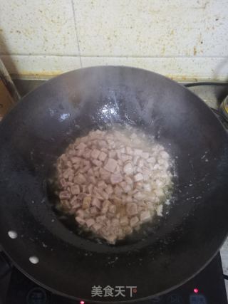 蒜苔炒肉的做法步骤：4