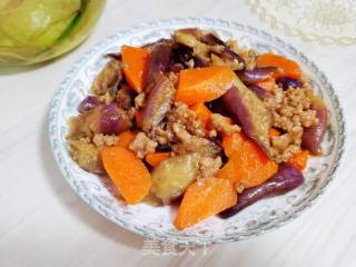 肉末烧茄子胡萝卜的做法