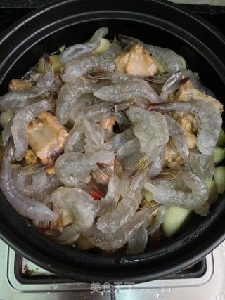 砂锅焗排骨虾仁的做法步骤：12