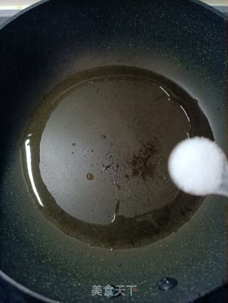 香菜梗炒土豆丝的做法步骤：7