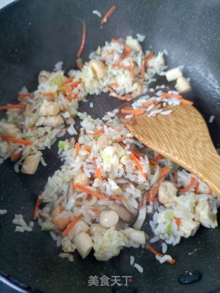 鲜贝炒饭的做法步骤：8