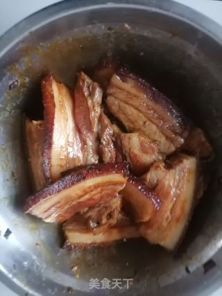 梅菜扣肉的做法步骤：11