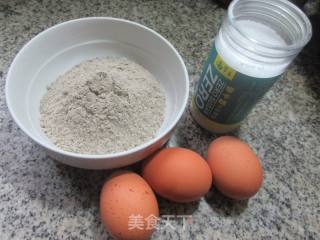纸杯无油全荞麦粉蛋糕的做法步骤：1