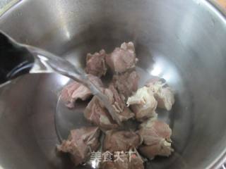 红烧羊骨的做法步骤：3