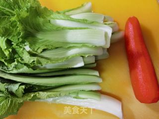 玉米面菜团子的做法步骤：1