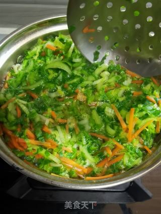 玉米面菜团子的做法步骤：7