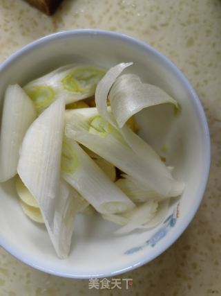笋子烧牛排的做法步骤：7
