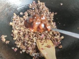 香菇牛肉酱的做法步骤：8