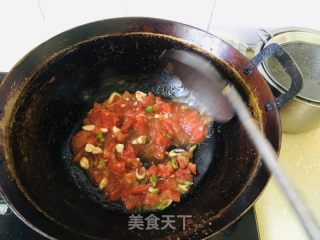 西红柿炒菜花的做法步骤：4