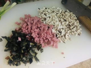 皮蛋豆腐羹的做法步骤：2