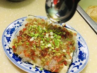 蒜蓉辣酱蒸茄子粉丝的做法步骤：8